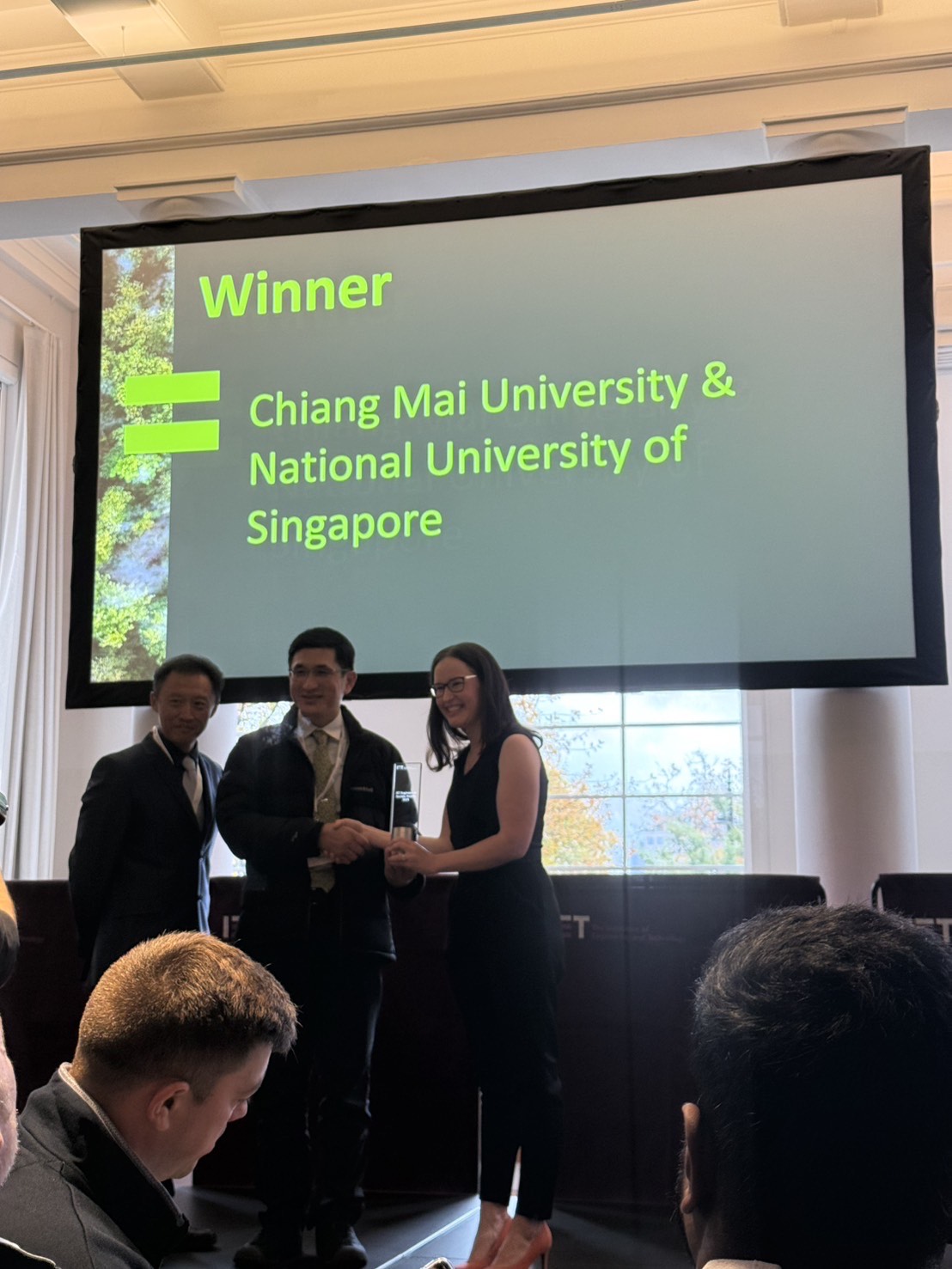 มหาวิทยาลัยเชียงใหม่คว้ารางวัลระดับโลก IET Engineers in Society Awards 2025 ตอกย้ำผู้นำด้านนวัตกรรมเพื่อความยั่งยืนของไทย