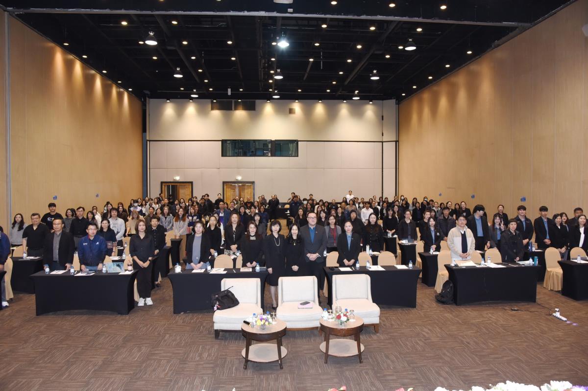 การประชุมเชิงปฏิบัติการ “สานสัมพันธ์งานพัฒนาหลักสูตร”