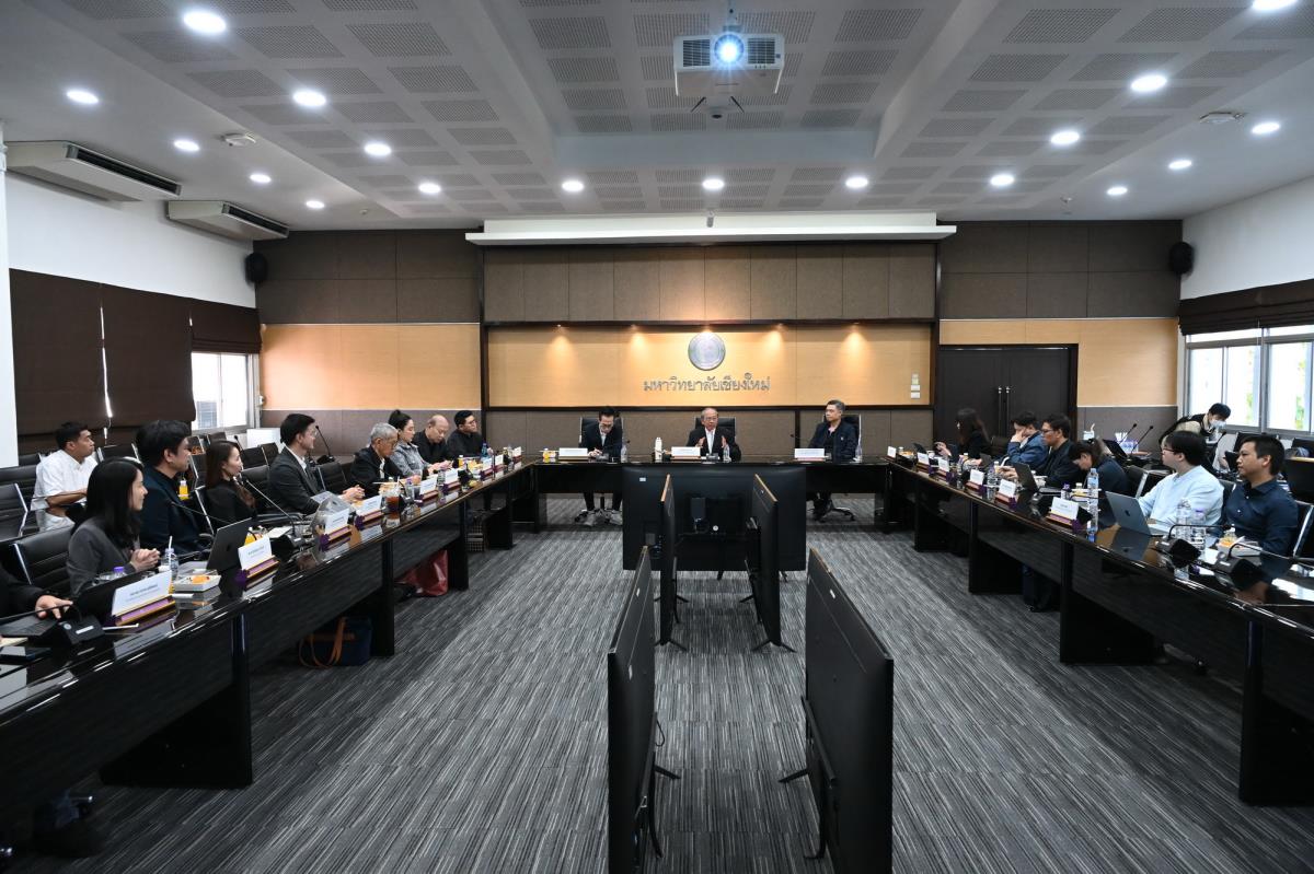 ให้การต้อนรับ คุณวิชัย ทองแตง ในการนำเสนอโครงการวิจัย (Pitching) ของมหาวิทยาลัยเชียงใหม่