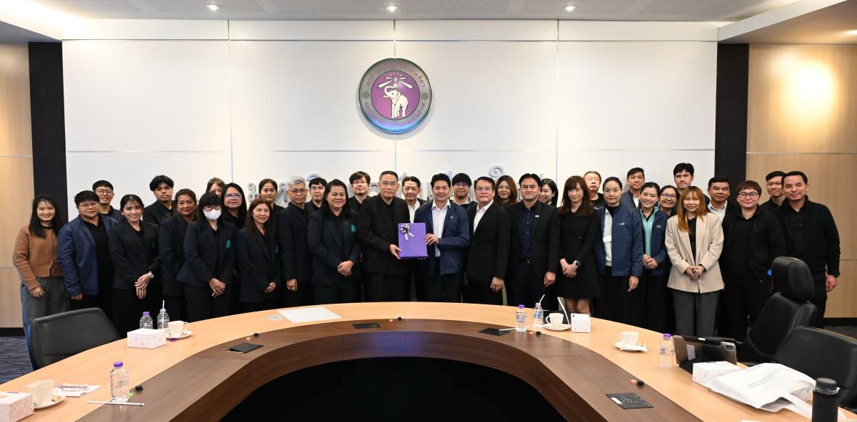 ให้การต้อนรับคณะผู้บริหารและคณะศึกษาดูงานจากมหาวิทยาลัยศิลปากร