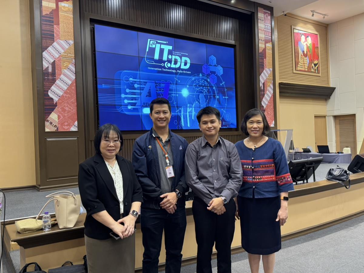 บุคลากรคณะพยาบาลศาสตร์ มช. สร้างสรรค์ความคิดร่วมประกวด Gen AI Idea Pitching