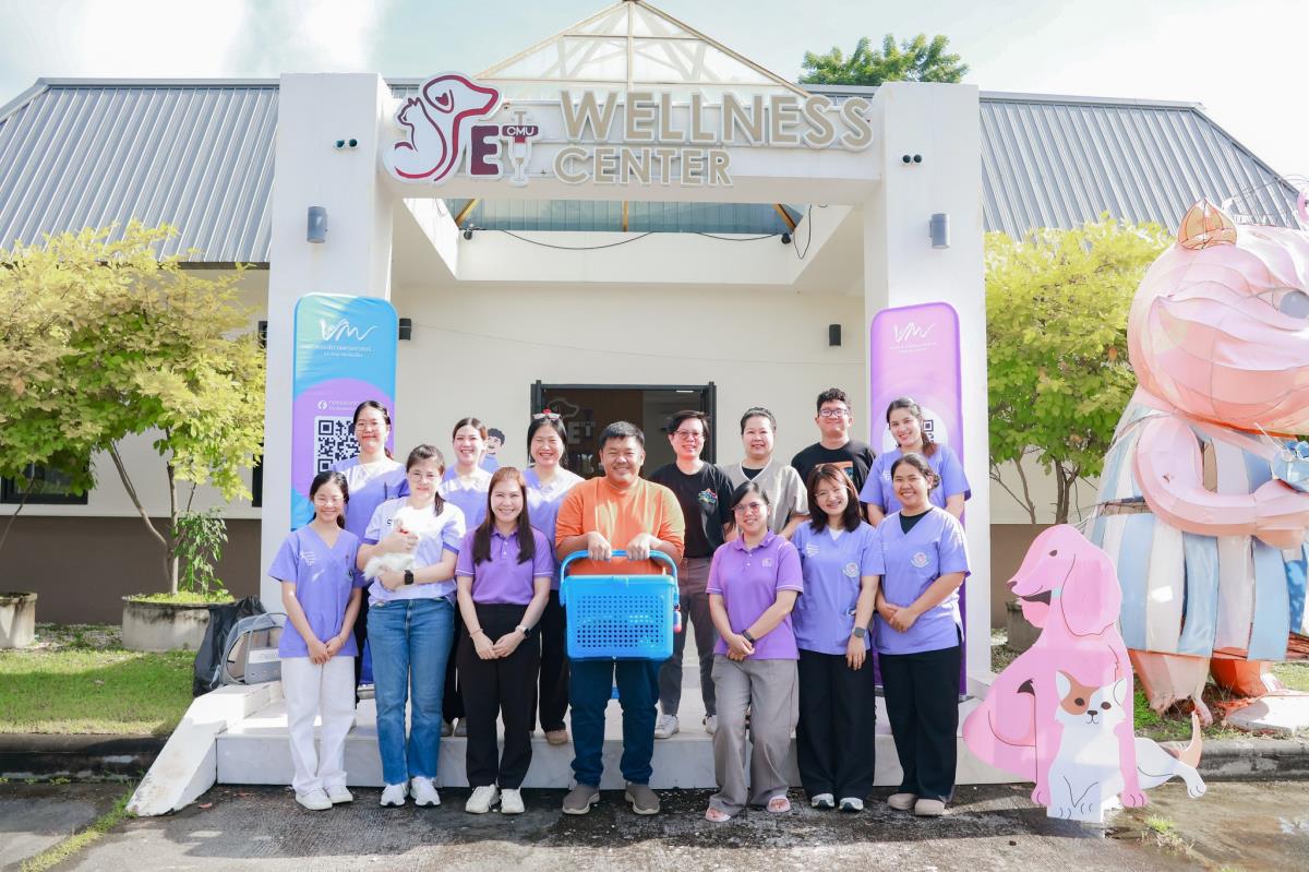 คณะสัตวแพทยศาสตร์ มช. ให้บริการทำโปรแกรมฉีดวัคซีนป้องกันโรคพิษสุนัขบ้า และหยอดยากำจัดเห็บหมัด เนื่องใน 