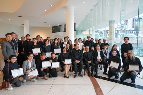 อาจารย์และนักศึกษา คณะสถาปัตยกรรมศาสตร์ มช. คว้ารางวัลผลงานดีเด่น ประเภทผลงานออกแบบ/ศิลปกรรม จากโครงการนิทรรศการเผยแพร่ผลงานออกแบบและสร้างสรรค์ “สถาปัตย์นิทรรศน์” ครั้งที่ 9 ประจำปี พ.ศ. 2568 (9th Architecture & Design Exhibition 2025)