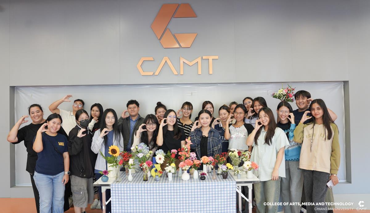 CAMT รุกดูแลสุขภาพใจนักศึกษา จัดกิจกรรม “Whispering Petals” ใช้ศิลปะการจัดดอกไม้บำบัด สร้างสมาธิและพลังบวก